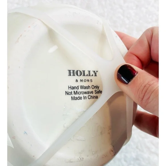 (NWT) HOLLY & MOSS • Red/White Christmas Holiday Santa Claus Teapot - Picture 11 of 12